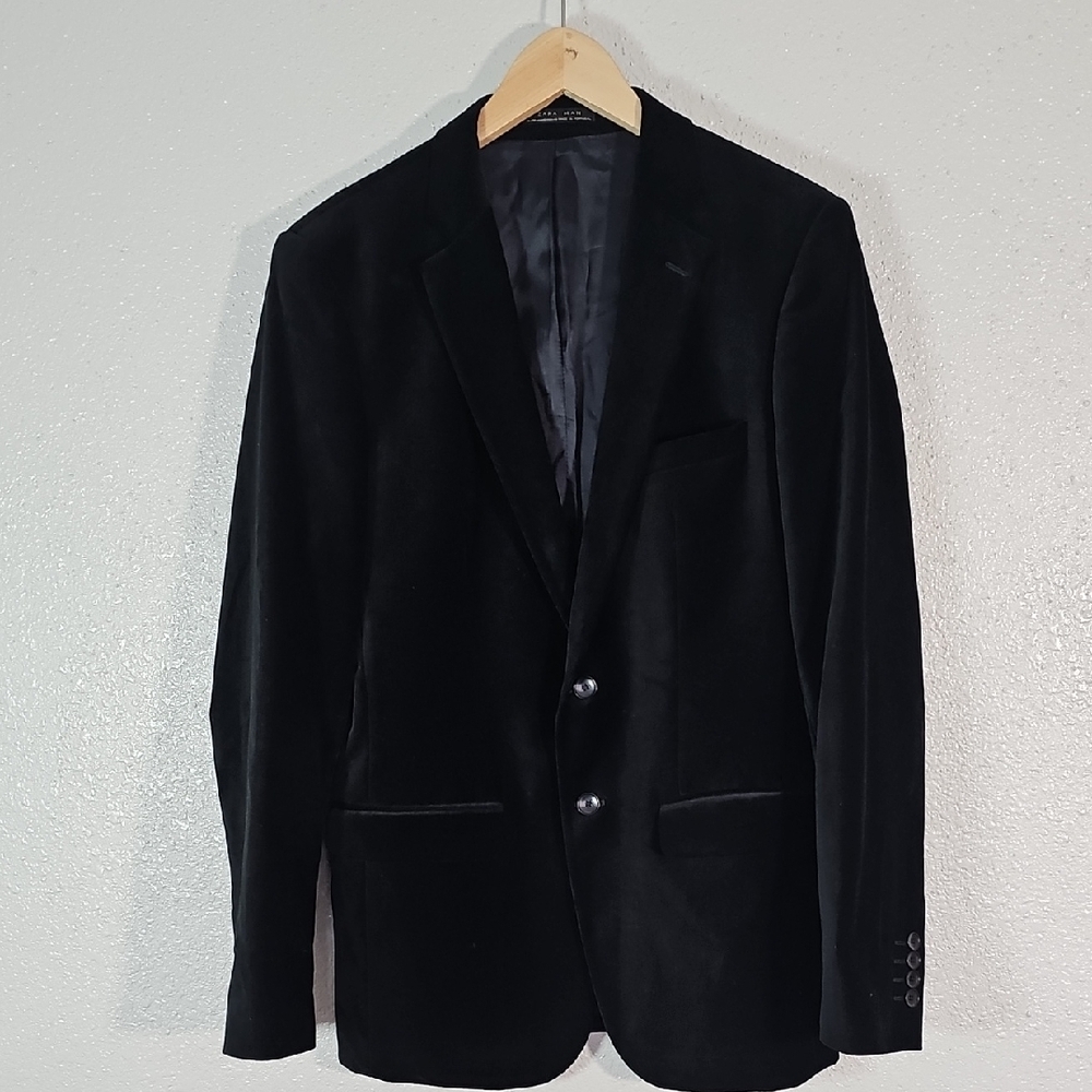 Zara Blazer.